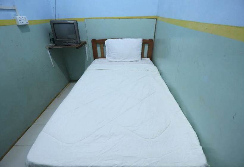 בית מלון כפרי Spot On 92569 Anto Homestay Syariah