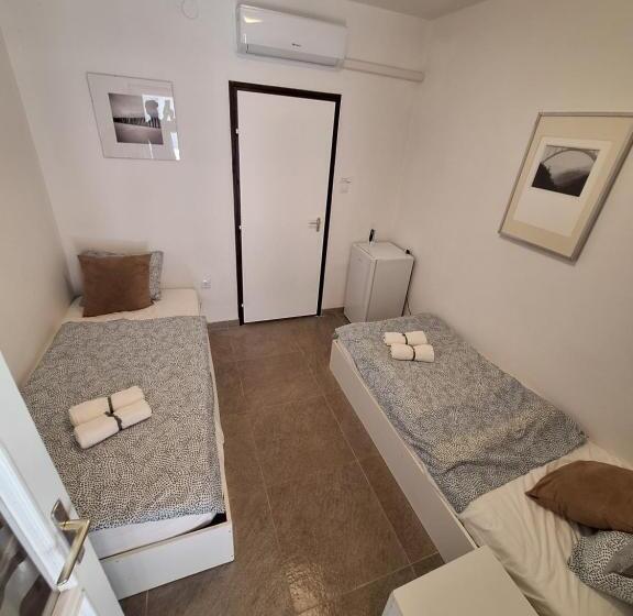 膳宿费 Aniiza Apartman