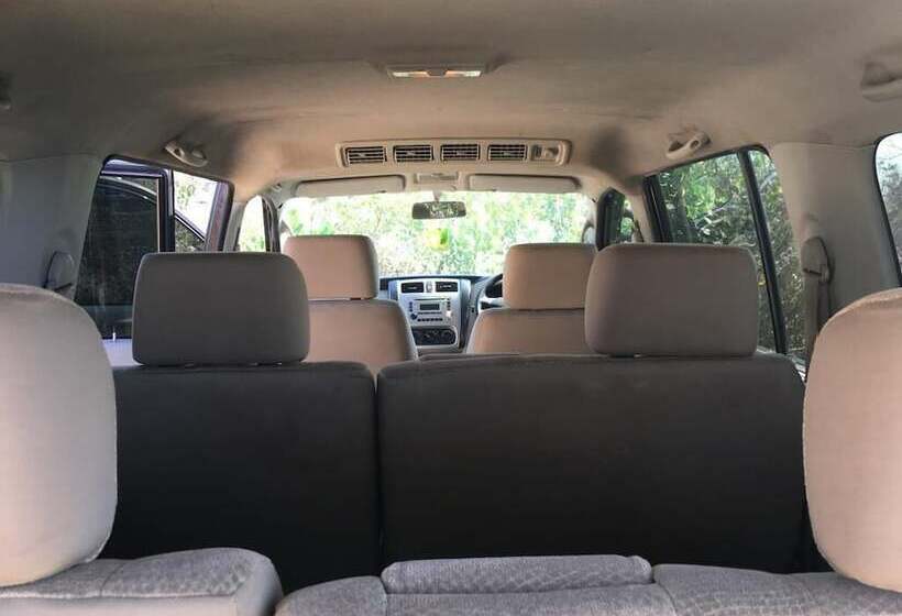 مسافرخانه Villa Anjing 2