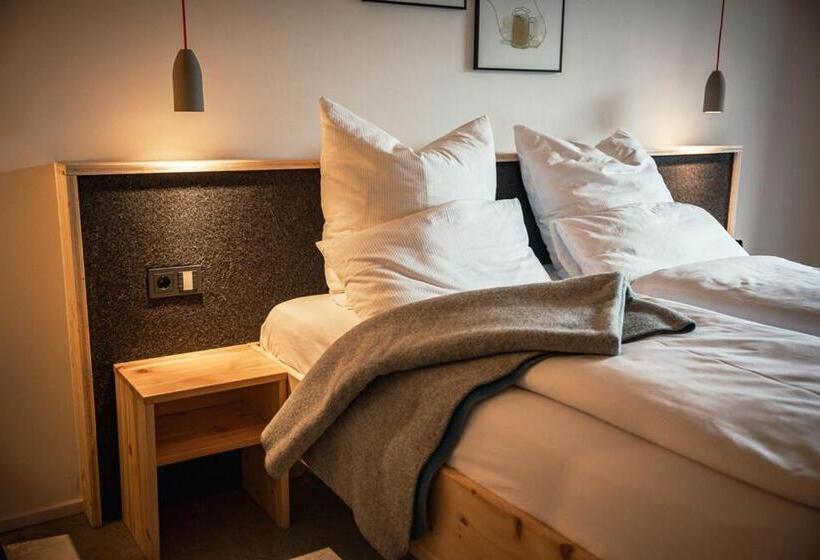 Allgäuer Genusshotel Und Historischer Dorfgasthof Hirsch
