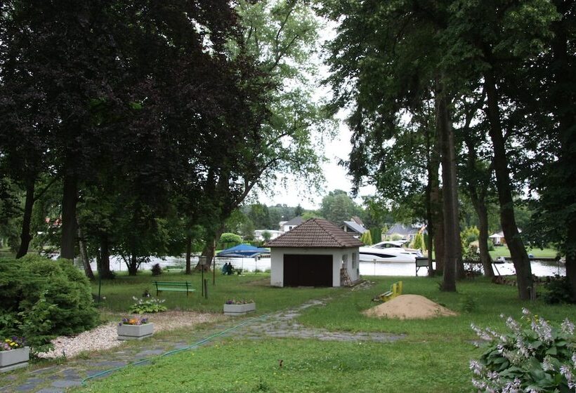 בית מלון כפרי Am Fluss