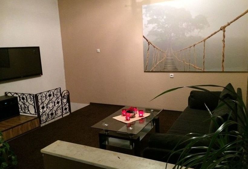 هتل Apartment Hildesheim
