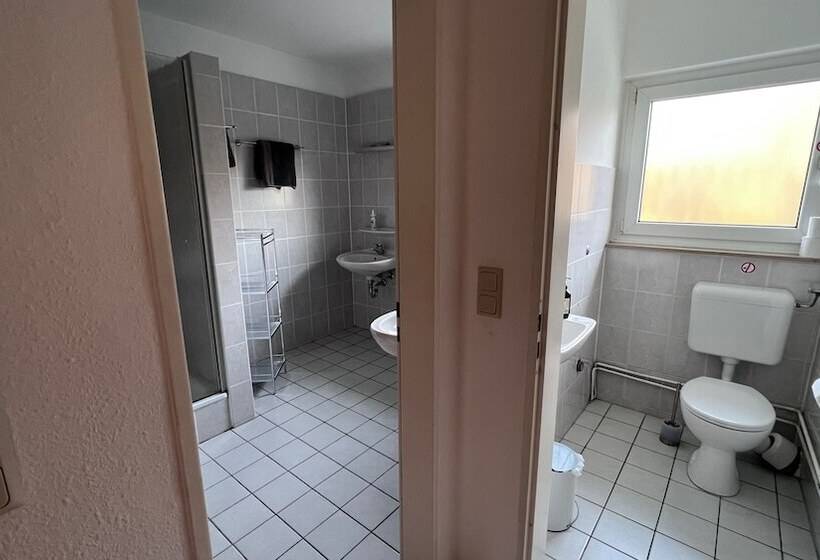 هتل Apartmenthaus Somborn