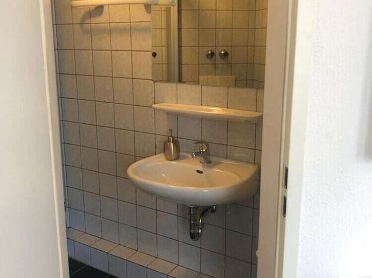 هتل Apartmenthaus Somborn