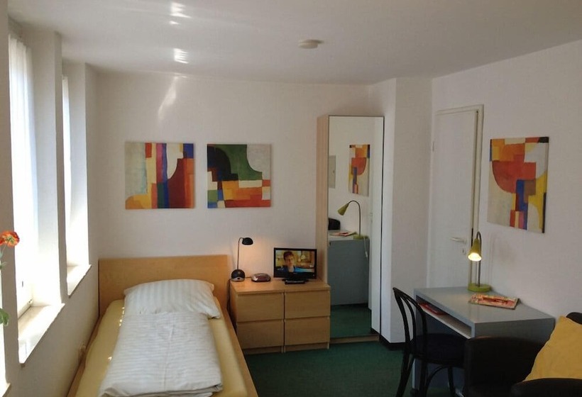 هتل Apartmenthaus Somborn