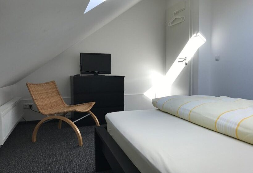 هتل Apartmenthaus Somborn