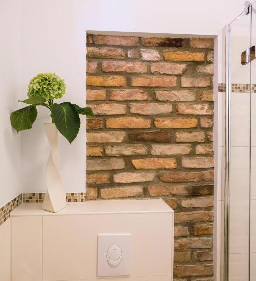 هتل Apartmentpension Am Stadtschloss