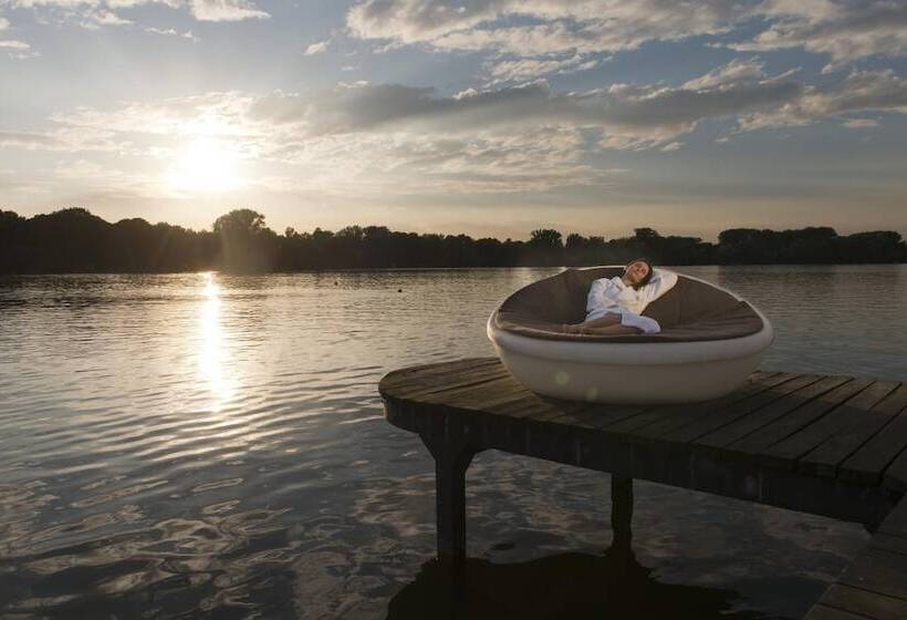 هتل Aspria Hannover