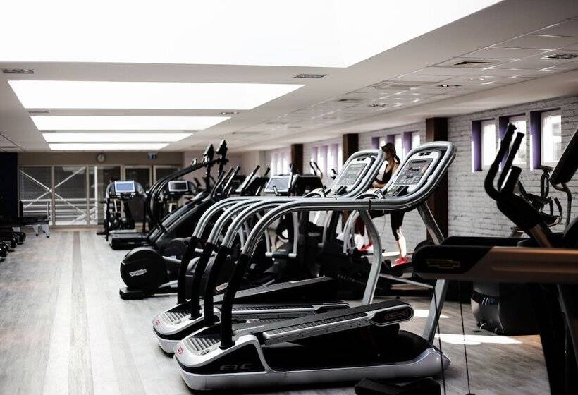 هتل Aspria Hannover