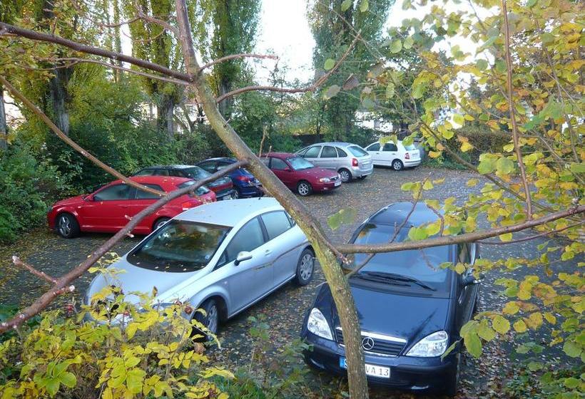 فندق Bückeburger Hof