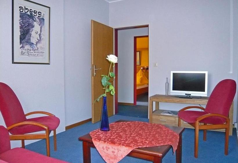 فندق Bückeburger Hof