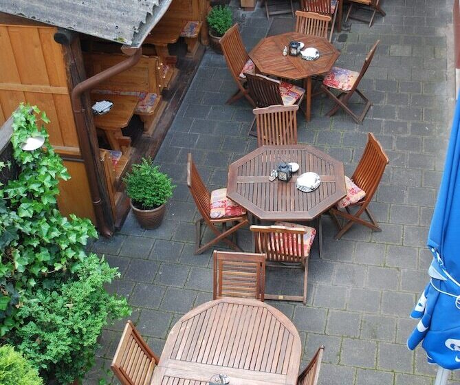 Отель Gasthof “goldener Engel”