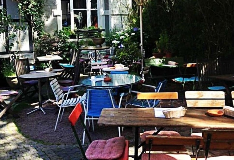 هتل Haus Zauberflote