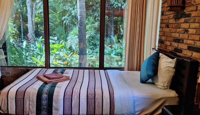 فندق Khaosok And Spa