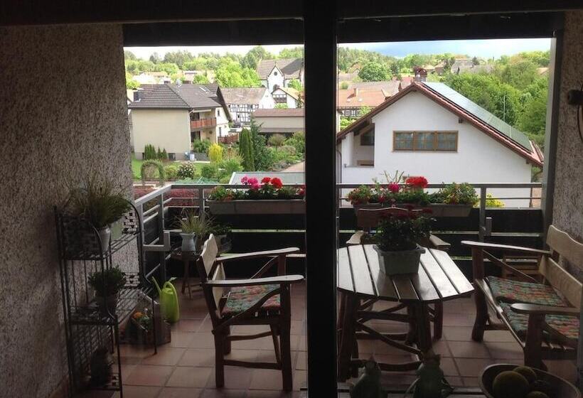 هتل Landgasthof Zum Wiesengrund