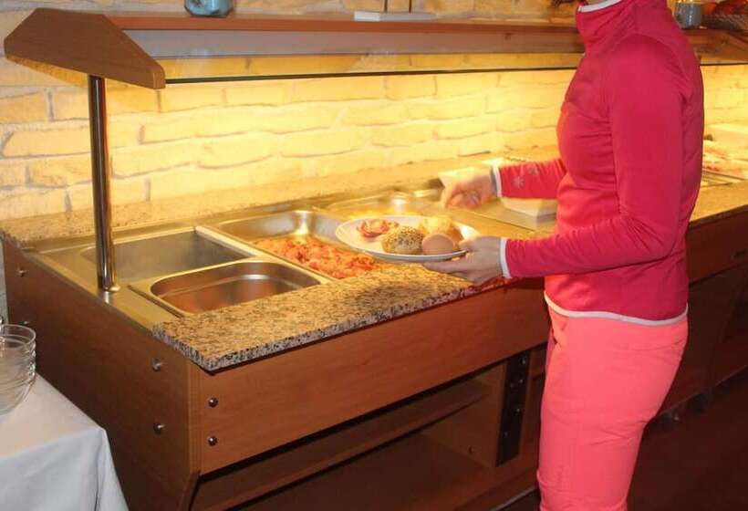 Landgasthof Bikerhotel Arnold