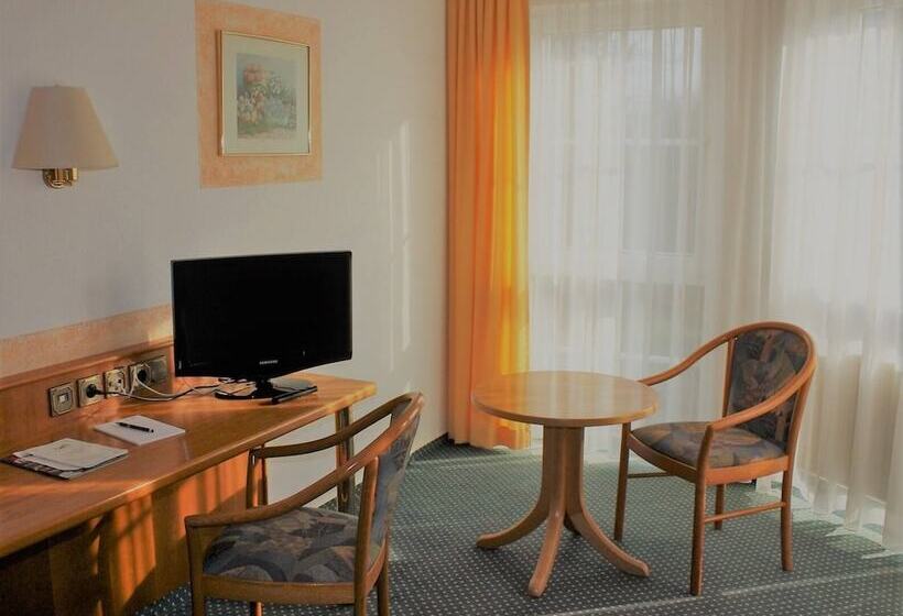 هتل Schöne Aussicht