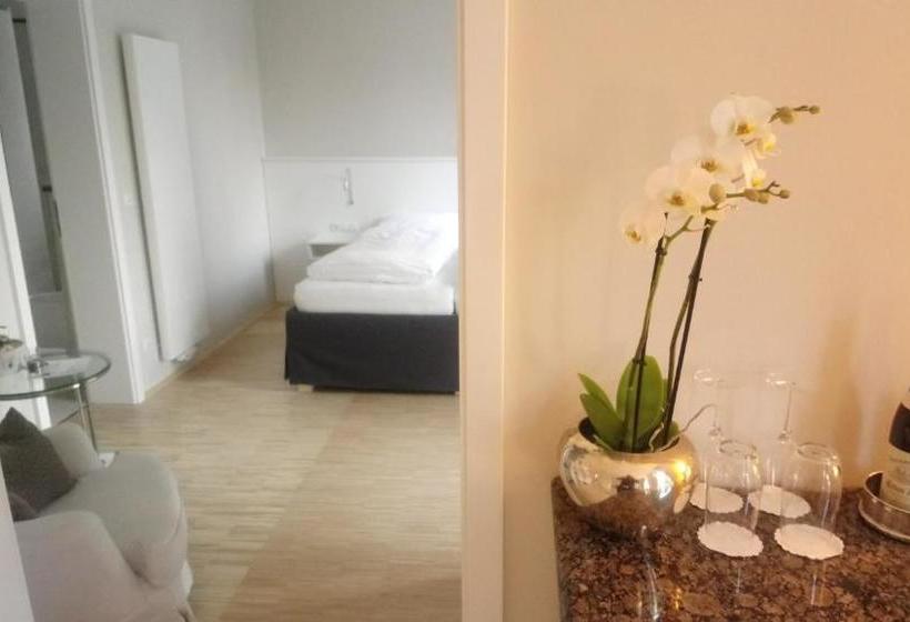 ホテル Villa Rheinblick