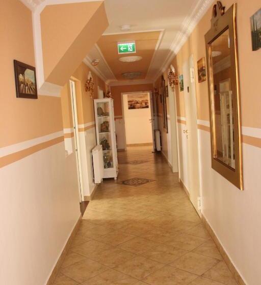 هتل Villa Toscana
