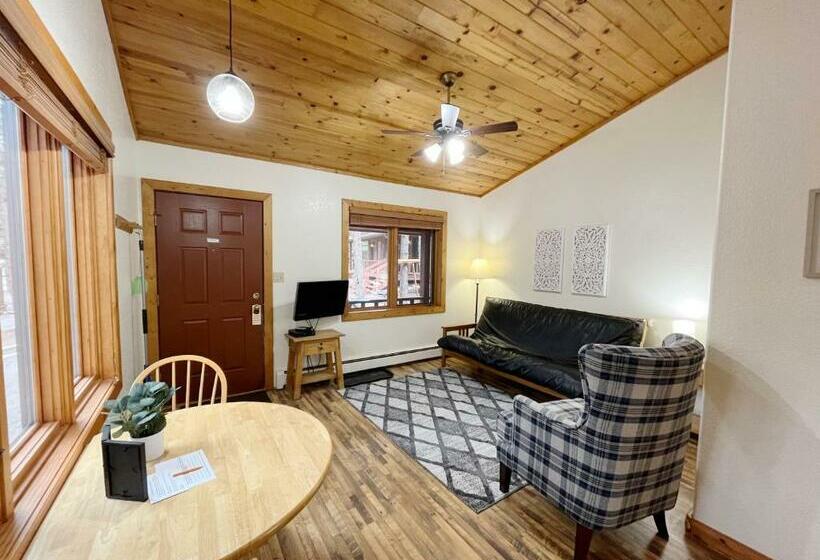 ベッドアンドブレックファースト Columbine B Cabin Suite