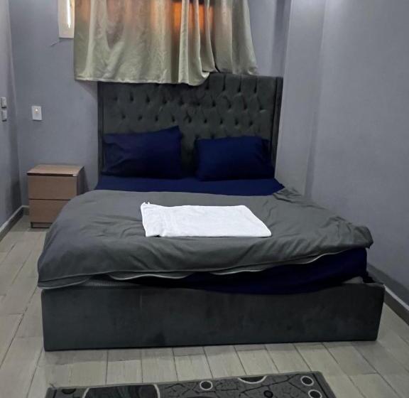 تختخواب و صبحانه Imhotep Pyramids Inn