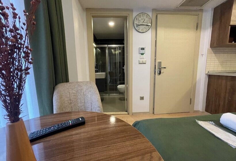 Elegance Suites