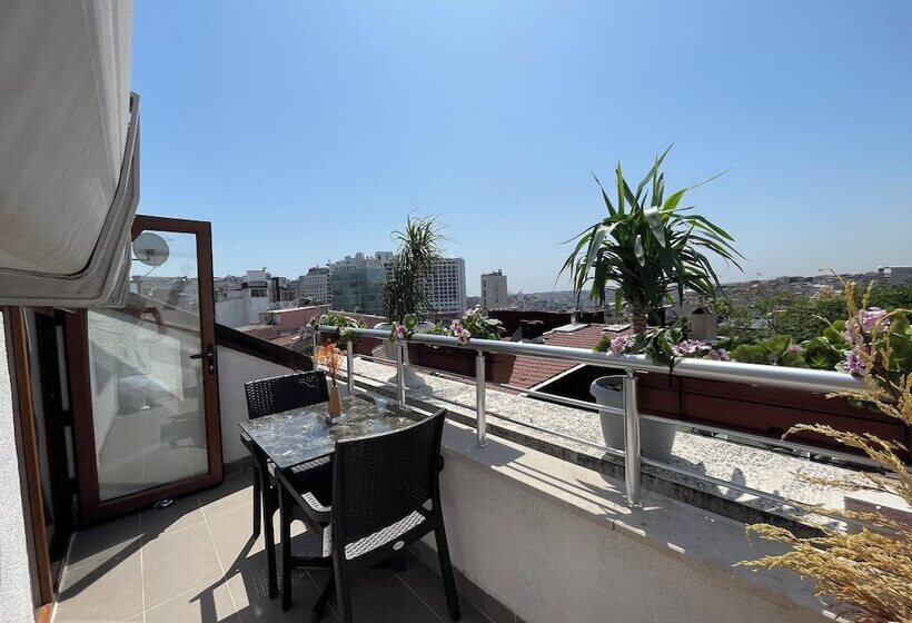 Elegance Suites