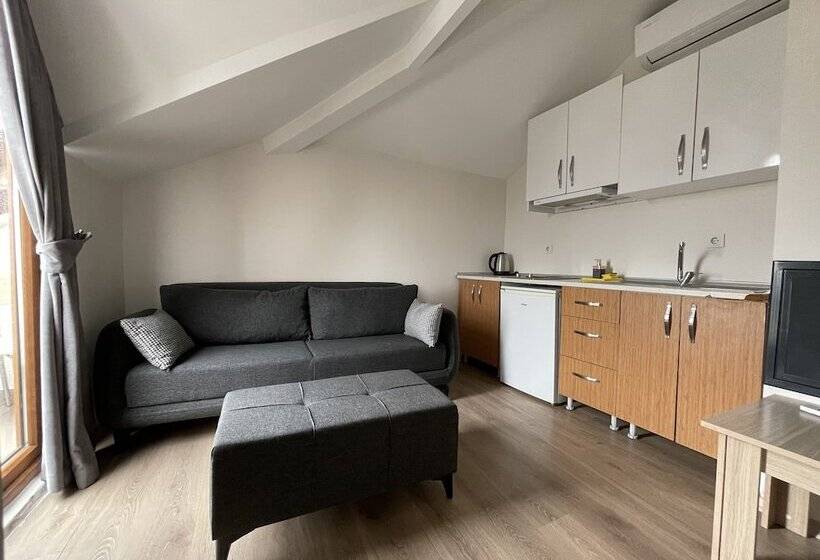 Elegance Suites