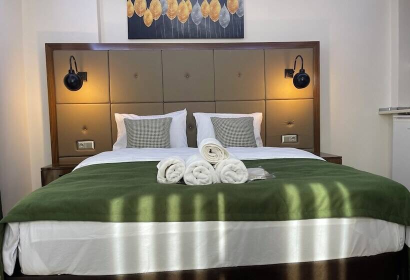 Elegance Suites