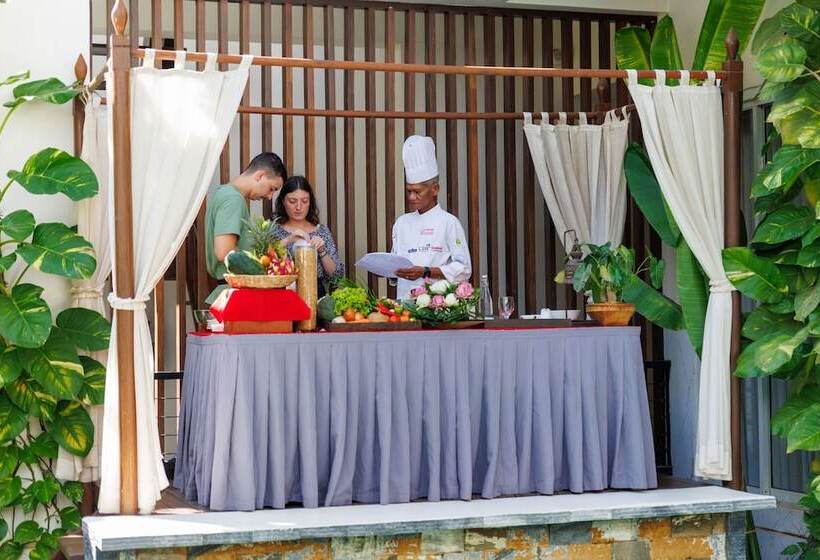 בית מלון כפרי Sakaban Suite