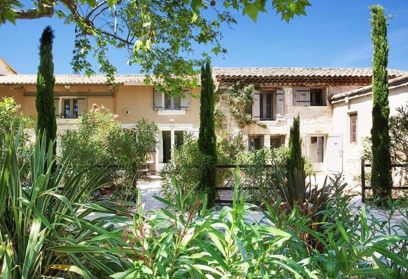 مبيت وإفطار Haras Saint Estève