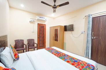 Fabhotel Sk Residency