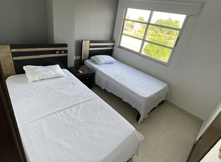 هتل Cereté Plaza