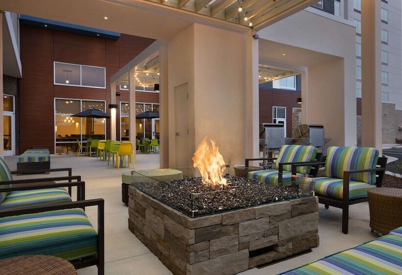 هتل Home2 Suites By Hilton Durham University Medical Center