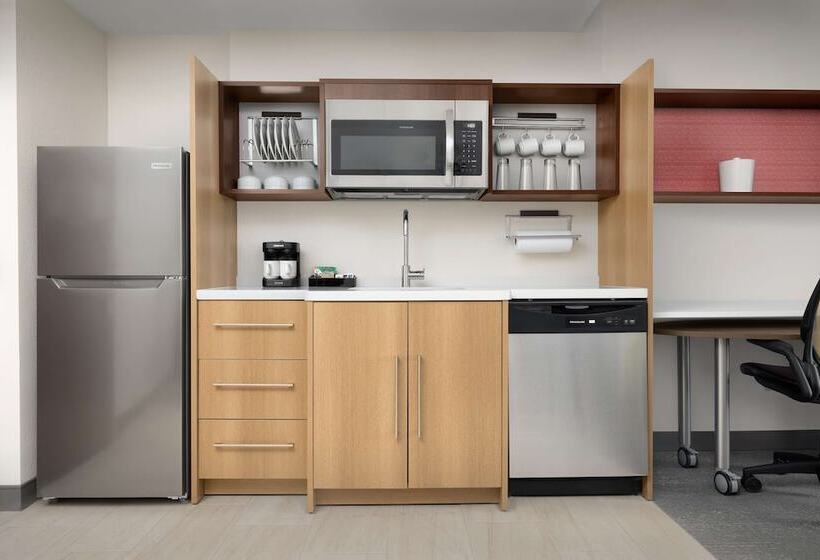 هتل Home2 Suites By Hilton Durham University Medical Center