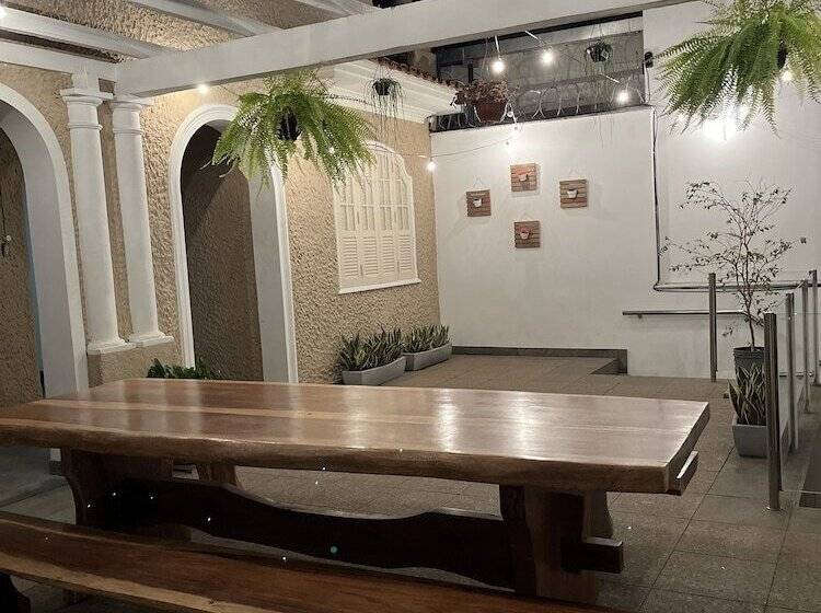 Nuhh Hostel