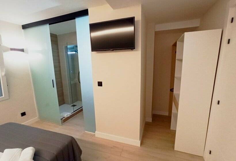 پانسیون Bahia Rooms Cantabria 3000