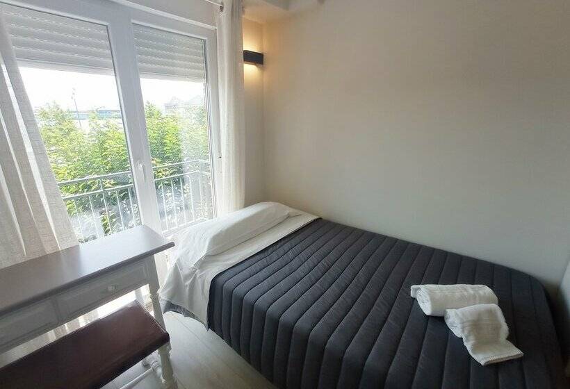 پانسیون Bahia Rooms Cantabria 3000