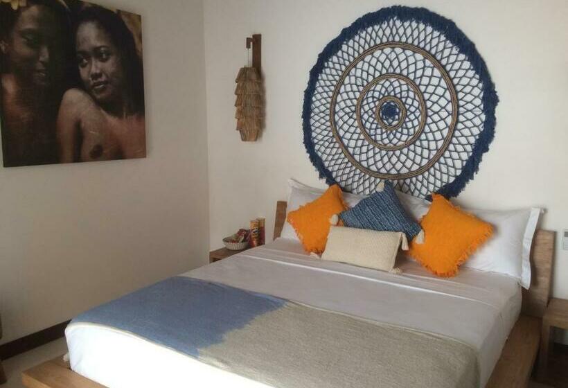 تختخواب و صبحانه De Coco Bungalows