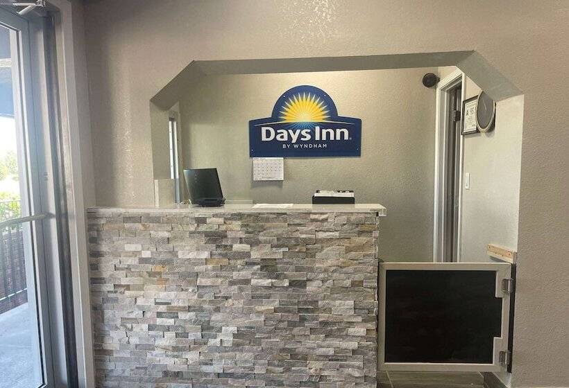 ホテル Days Inn By Wyndham Salisbury, Nc