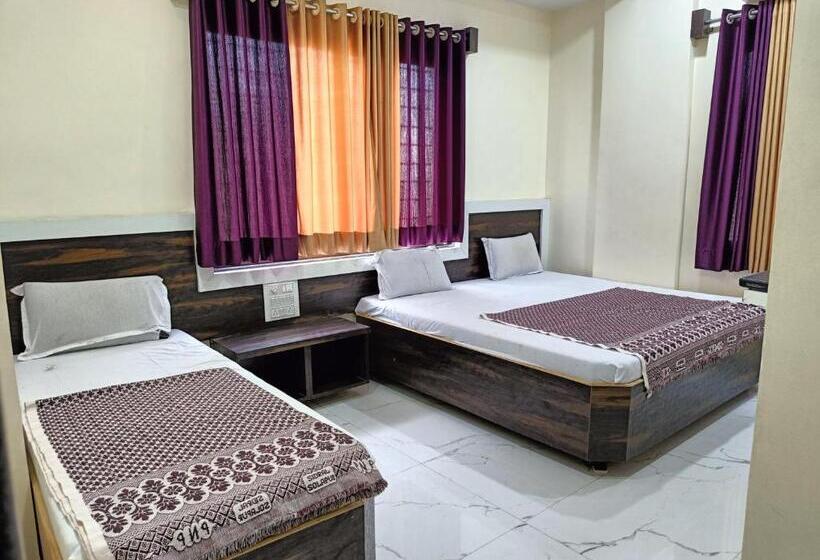 فندق Sai Viraj Palace