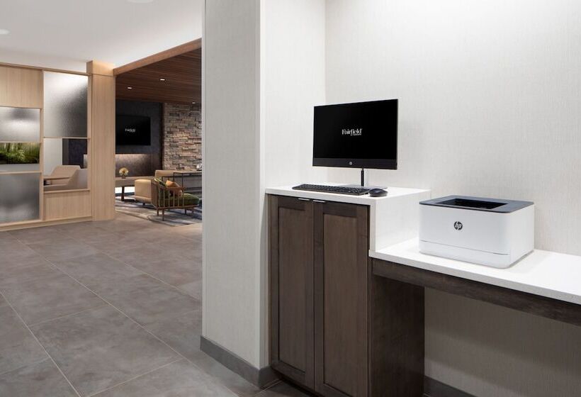 ホテル Fairfield By Marriott Inn & Suites Whitsett Greensboro East
