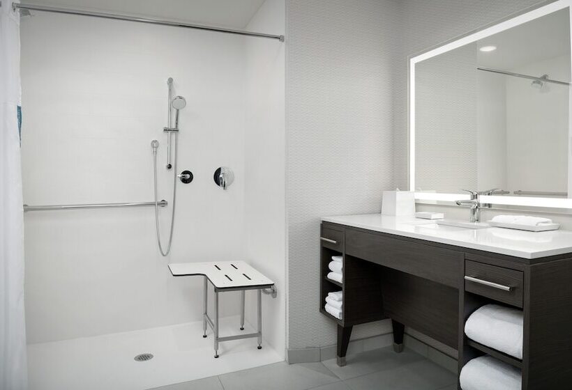 Отель Home2 Suites By Hilton Orlando Southeast Nona
