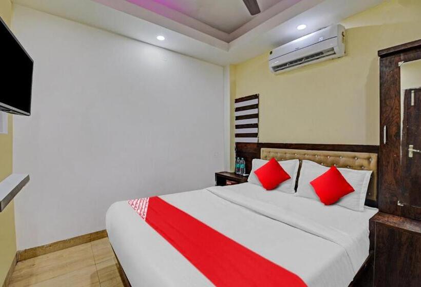 هتل O Oxy Shivani Residency