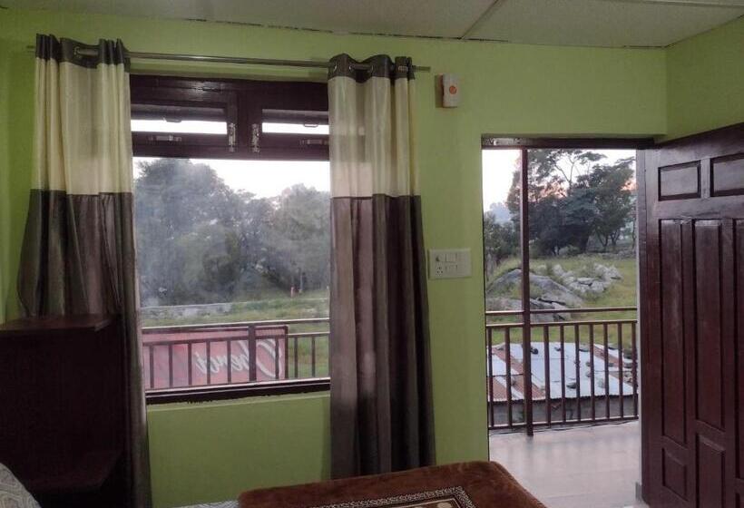 هتل Oyo 81211 Ss Guest House