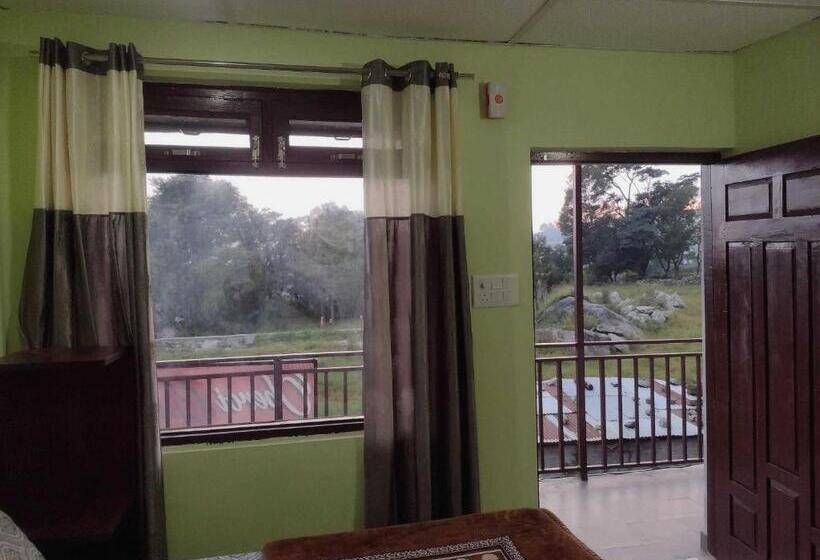 هتل Oyo 81211 Ss Guest House