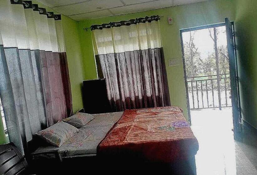 هتل Oyo 81211 Ss Guest House