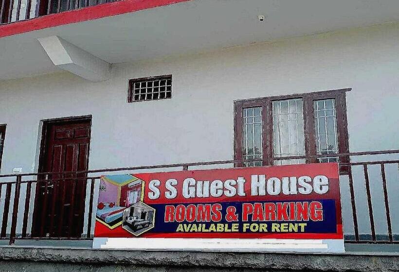 هتل Oyo 81211 Ss Guest House