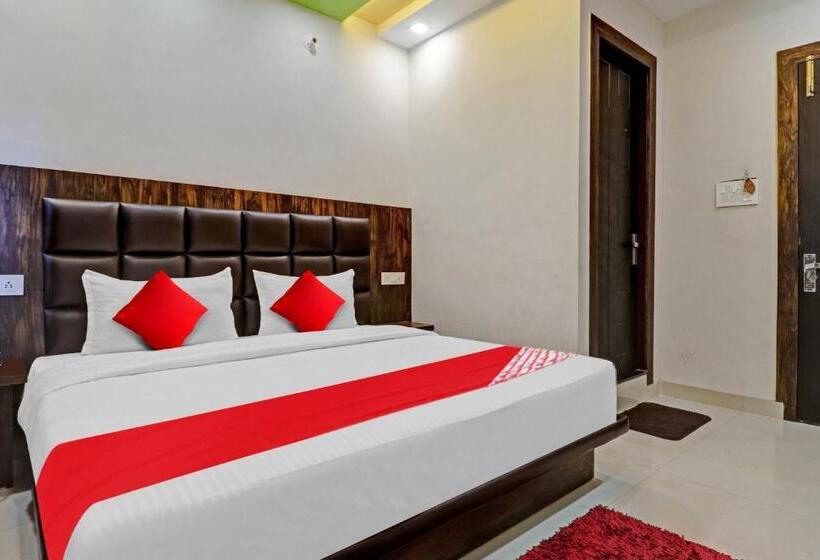 酒店 Oyo Flagship 81282  Jai Ho