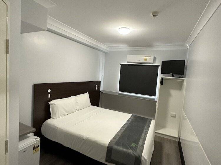 هتل Dch On Mitchell